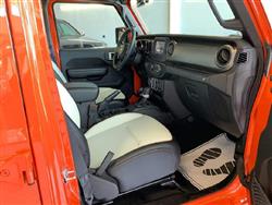 جیپ رانگلەر